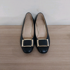 여성 아지오 플랫 구두 (225)