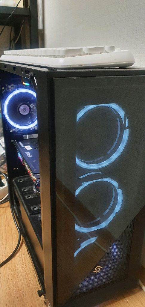 라이젠 7 2700X/ GTX 1060 6GB / X470 AORUS/ DDR4 16G 2x 3 48GB 본체 이미지