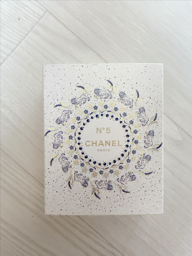 샤넬 N5 오 드 빠르펭 펄스 스프레이 홀리데이 리미티드 이미지