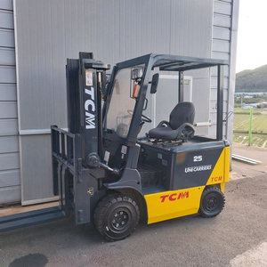 TCM 전동지게차 2.5톤 자동발편개식 장착 2018년식