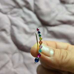 스와르브스키 컬러 큐빅 귀걸이