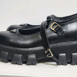 통굽 메리제인 구두 240 가죽 블랙구두