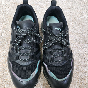 급처 데상트 아센트 트레킹화 / 265 / 정가20만대