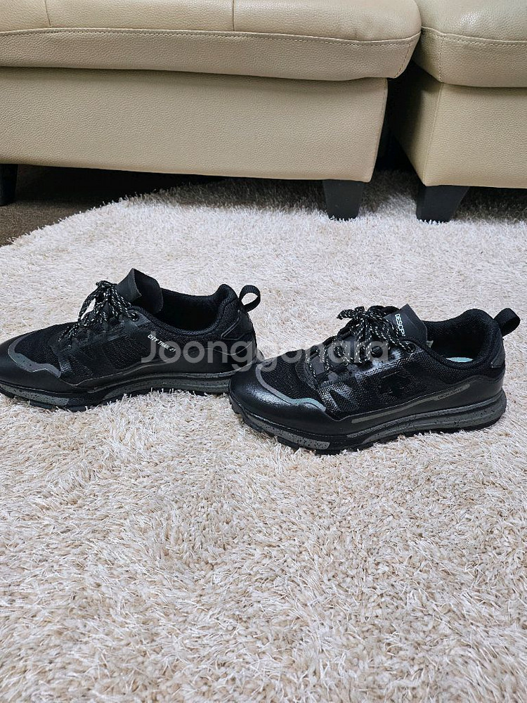 급처 데상트 아센트 트레킹화 / 265 / 정가20만대--1