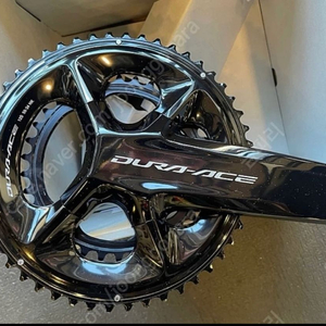 듀라에이스 9200 컴팩트 크랭크암 165mm 판매합니다.