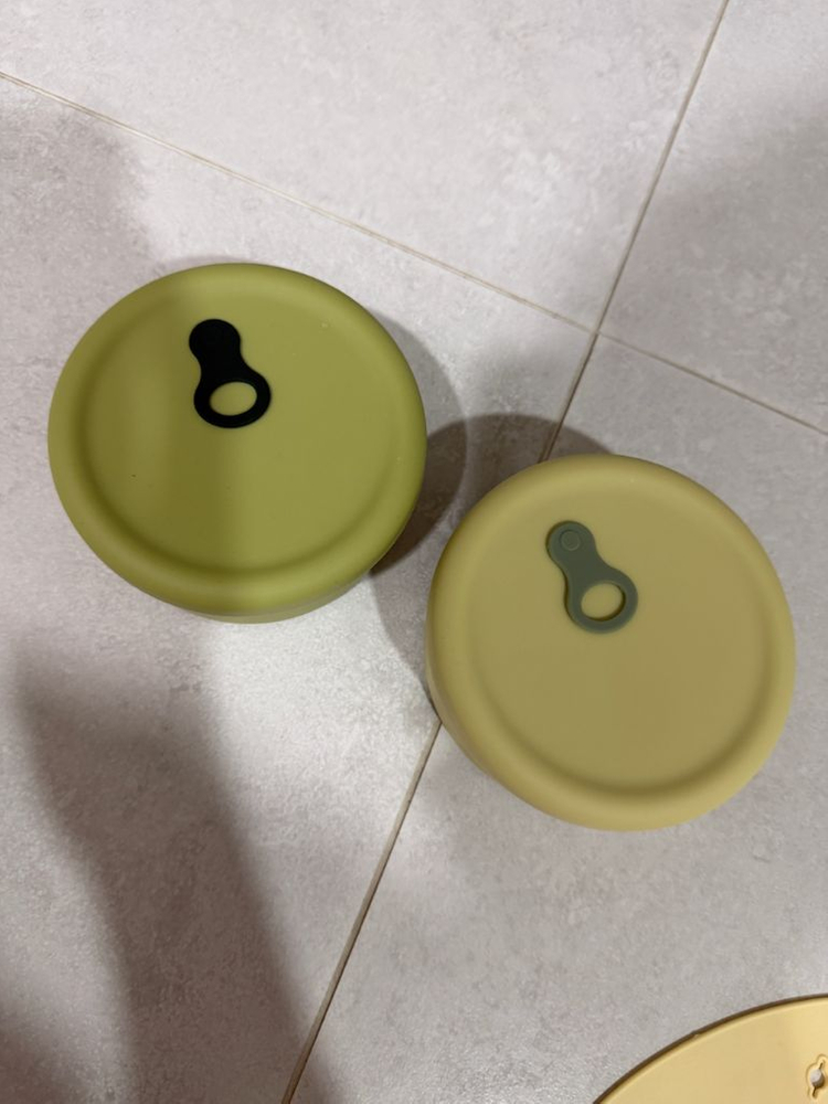 아기 이유식 턱받이 + 죽통 + 실리콘 원형용기 2개 일괄 이미지