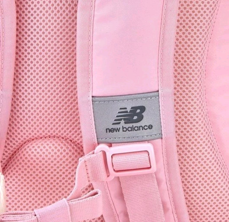 쿨거래시 7만9천! [정가 159,000원] 미착용 새제품 뉴발란스 키즈 글리터 책가방 보조가방세트--4