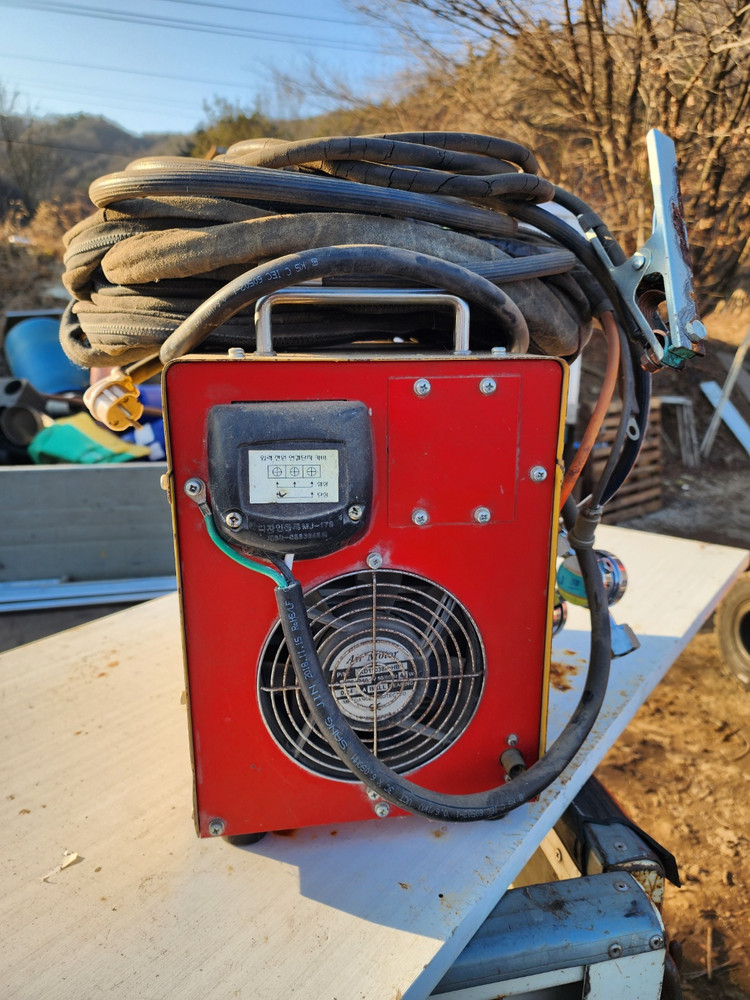 알곤용접기350a, 택배 가능, 설명 필독, 문의주세요--2