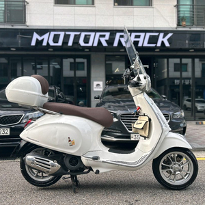 베스파 프리마베라125 19년 8천km 화이트스쿠터