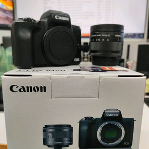 캐논 EOS M50 미러리스 카메라