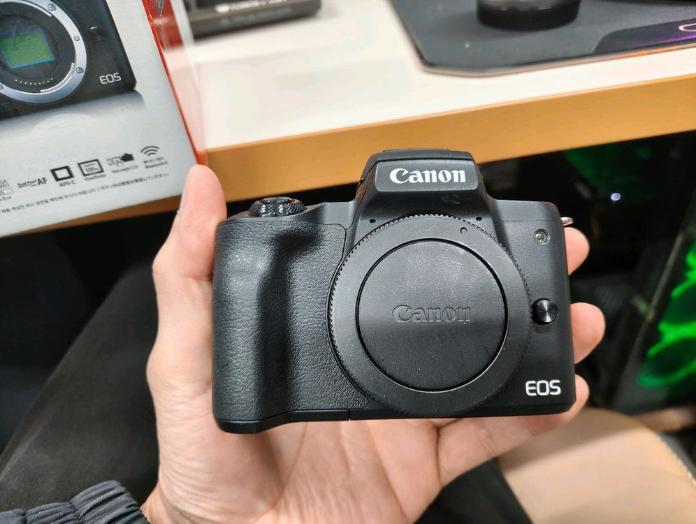 캐논 EOS M50 미러리스 카메라--4