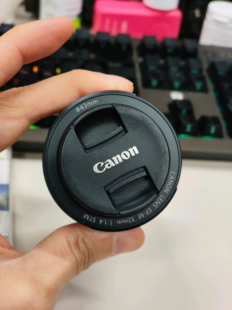 캐논 EFM 32mm f1.4 렌즈--2