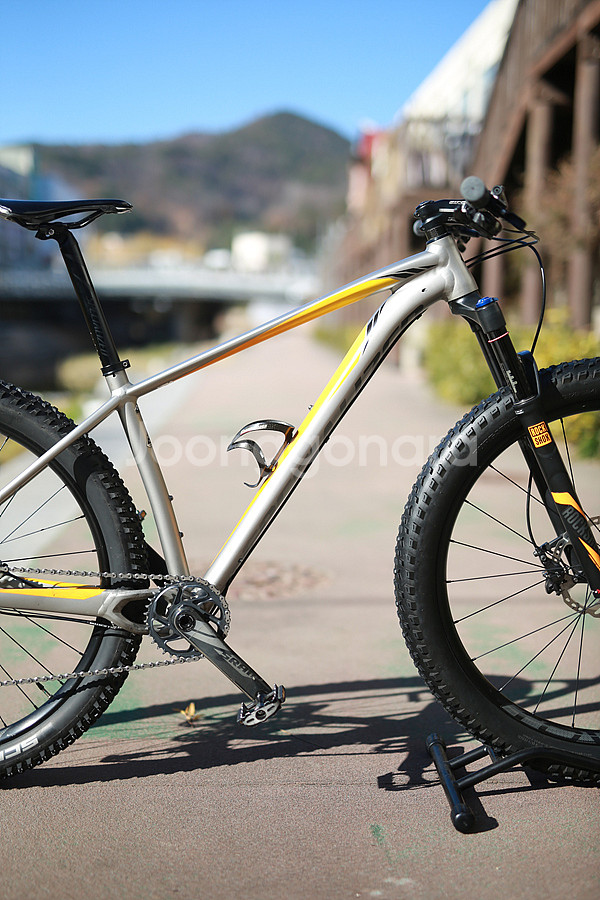 16년 스페셜라이즈드 퓨즈 프로 6패티 M -27.5인치---4