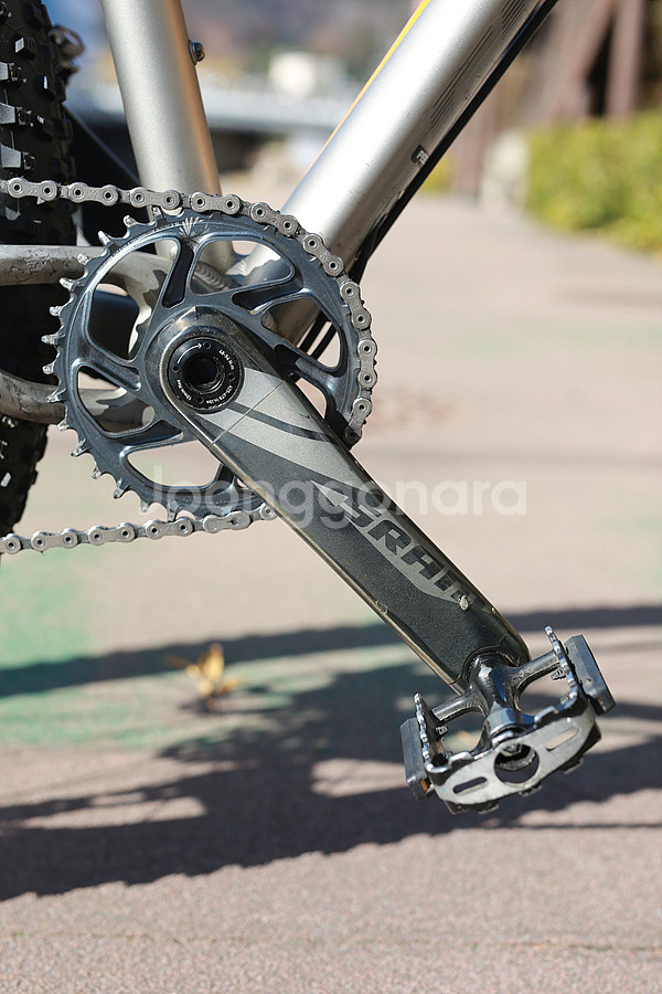 16년 스페셜라이즈드 퓨즈 프로 6패티 M -27.5인치---7