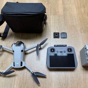 [부산] DJI 매빅 미니4 프로 플라이모어 콤보 드론 판매합니다