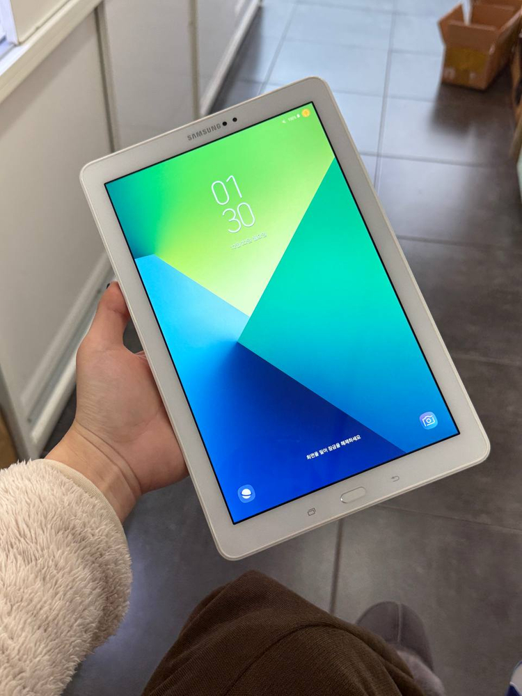 A급/자급제)갤럭시탭A+S펜(P580) 화이트 32GB--2