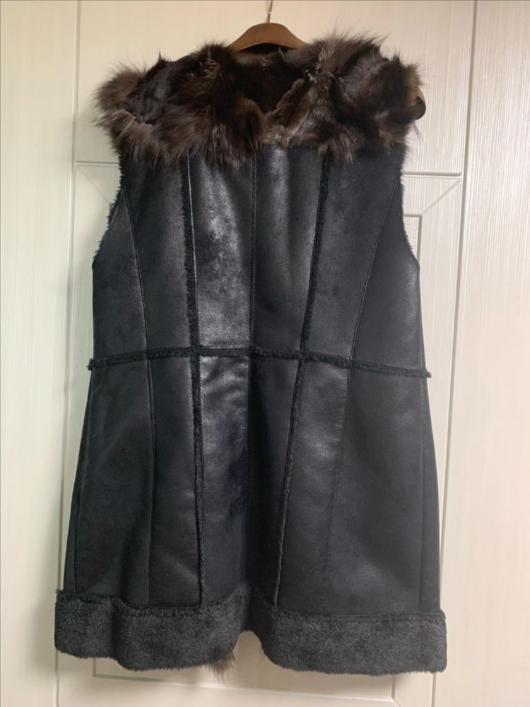 블랙 폭스 퍼 베스트 조끼--2