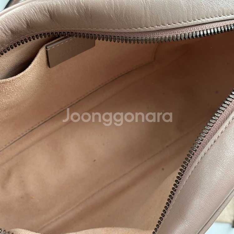 구찌 GG 마몽 마틀라세 스몰 숄더백 로즈 베이지--4