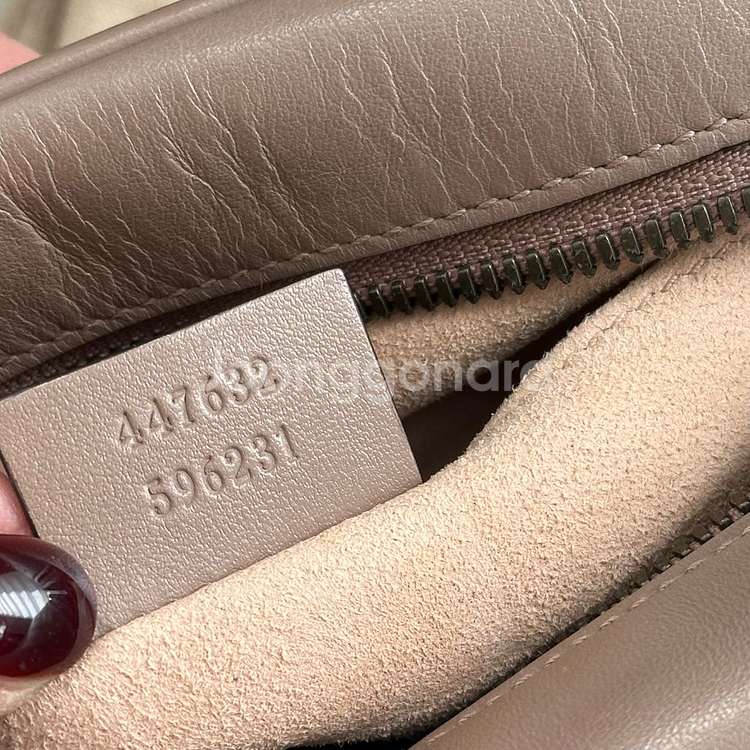 구찌 GG 마몽 마틀라세 스몰 숄더백 로즈 베이지--6