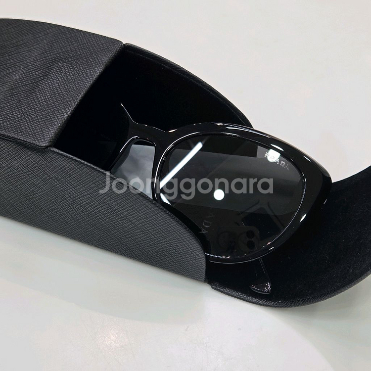 프라다 선글라스 SPR02V-F--2