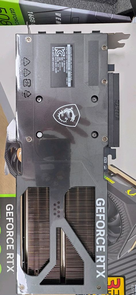 msi RTX 5080 그래픽카드 이미지