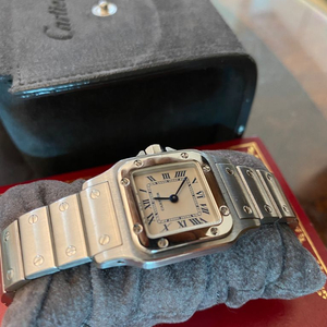 까르띠에 산토스 SM 시계. 보증서 유.