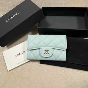 샤넬 클래식 똑딱이 카드지갑 스카이블루 내장칩 새제품