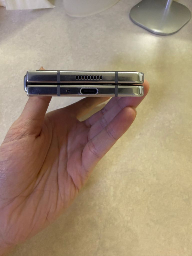 갤럭시z폴드5 256gb--4