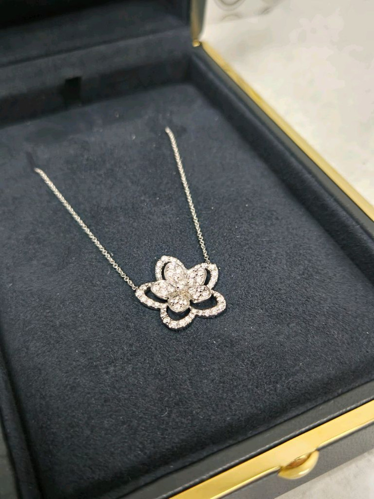 그라프 와일드 플라워 라지 다이아몬드 팬던트 목걸이 이미지