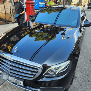 벤츠 E220D 익스클루시브 18년