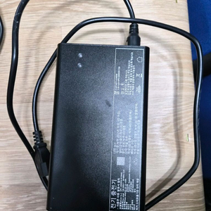모토벨로 a30 a31 배터리충전기 이미지