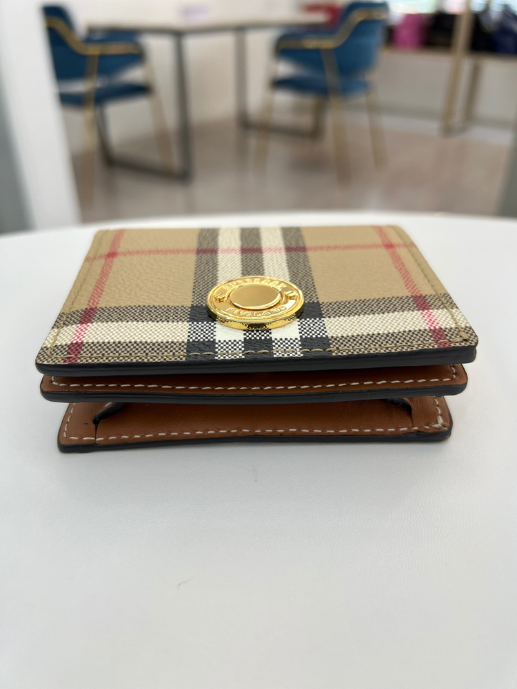 [럭스올 울산점]버버리 체크 스몰 반지갑 이미지