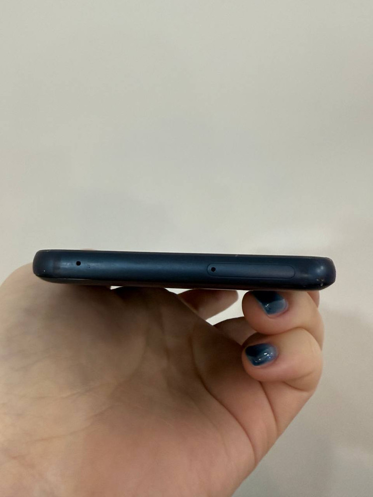 무잔상)LG Q9 블루 64GB--4