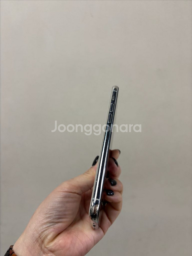 (부산중고폰) 아이폰11프로 화이트 64기가 공기계 판매해요--3