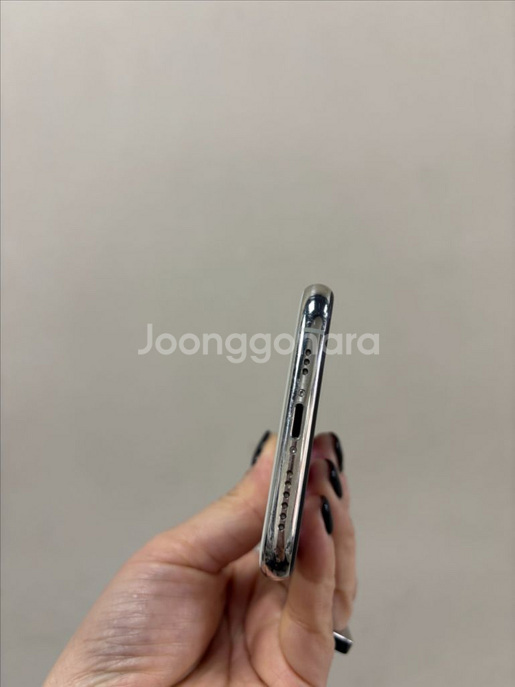 (부산중고폰) 아이폰11프로 화이트 64기가 공기계 판매해요--4