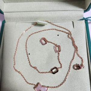 롤라로스 여성 목걸이