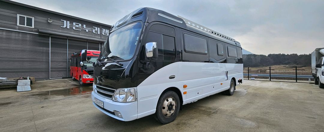 카운티16년6월 1종보통 오토 2만킬로 조수석문 캠핑카 제작하실분. 이미지