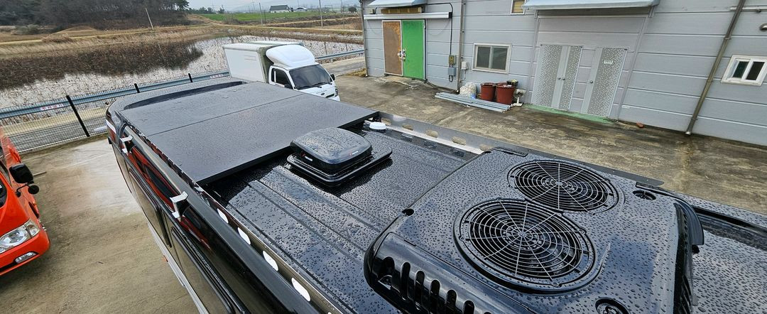 카운티16년6월 1종보통 오토 2만킬로 조수석문 캠핑카 제작하실분. 이미지