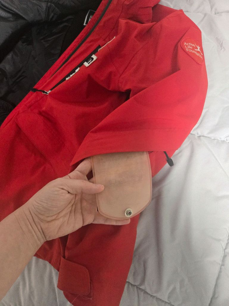 골드윈 스키복 자켓 150 + 검정바지14 주니어스키복 초등스키복 키즈스키복 이미지