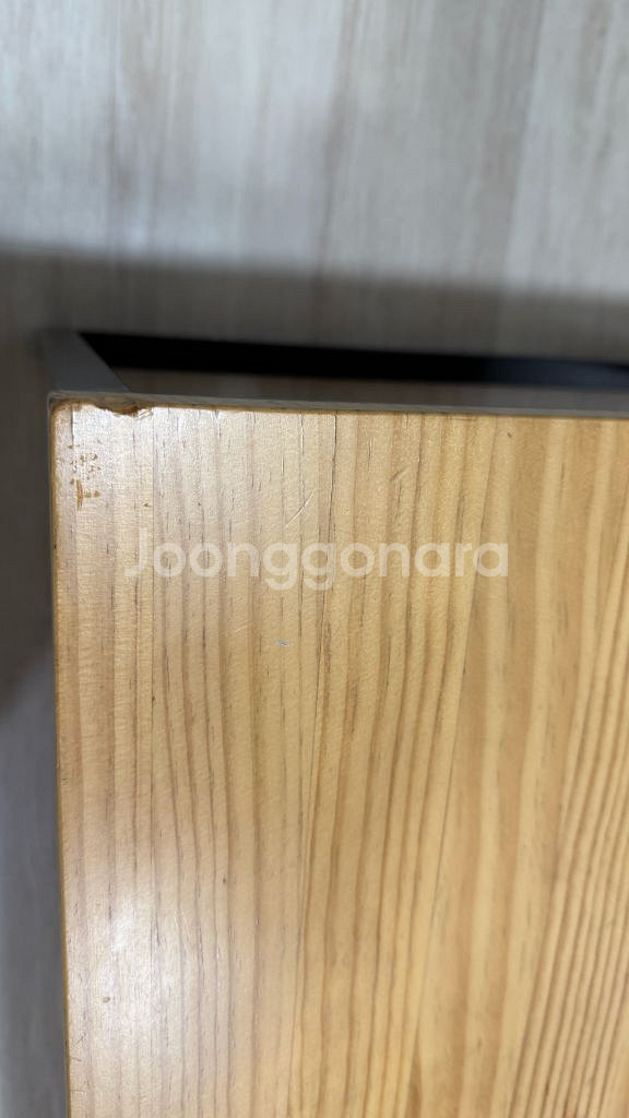 원목 상판 철제 프레임 티 커피 테이블 50x33x100cm실제로 보면 꽤나 예쁜 원목 상판 입니다. 원목이다 보니--3