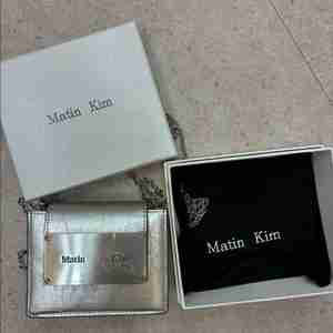 마틴킴 실버체인 카트지갑 풀박스