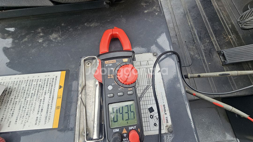 배터리좋은 최신형 TCM 좌식2.5톤 전동지게차 삼단 4.35M인상 850만--6