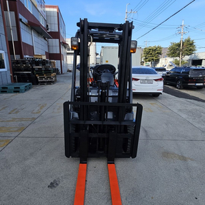 도매가판매 2015년식 토요타 좌식 7FB 1.5톤 전동지게차 2단 풀푸리 3M인상 800만