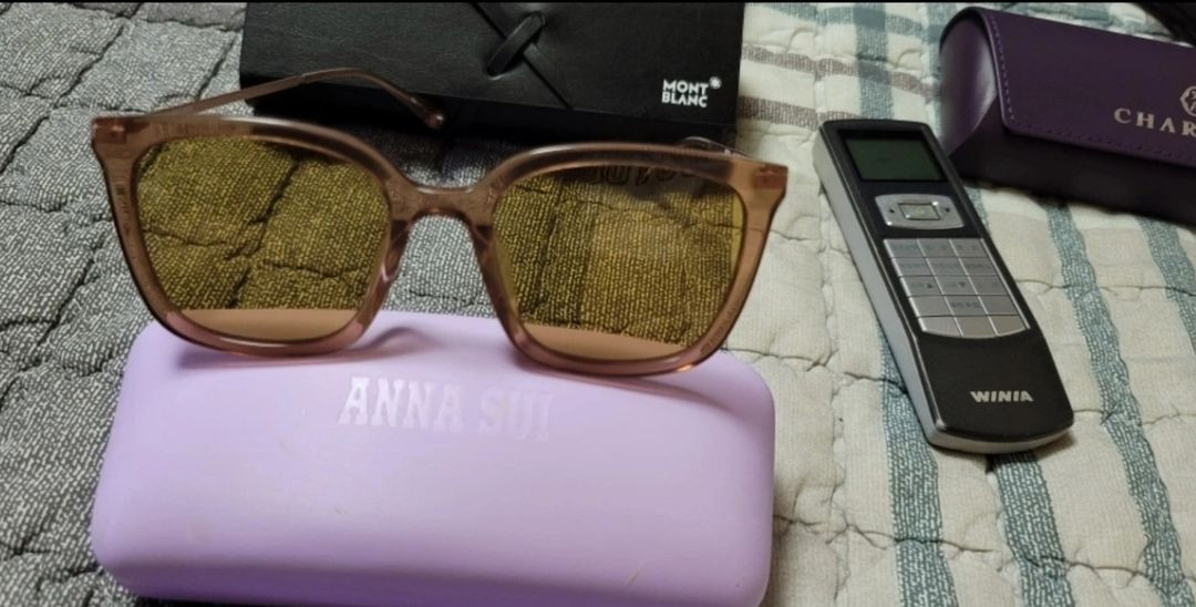 안나수이 선글라스 반투명 아시안핏(매장정품)--1