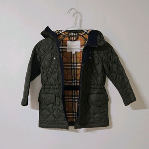 버버리 칠드런 퀼팅 자켓 키즈 아우터 이미지