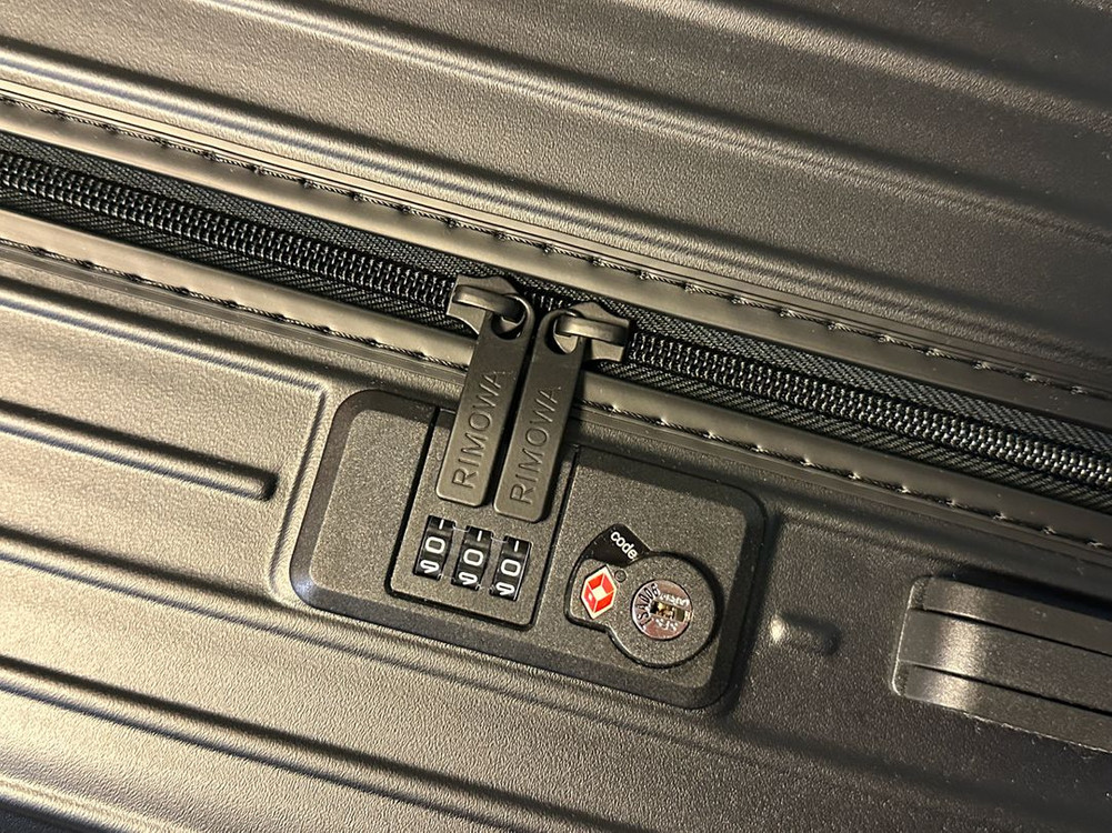 리모와 에센셜 캐리어 L--3