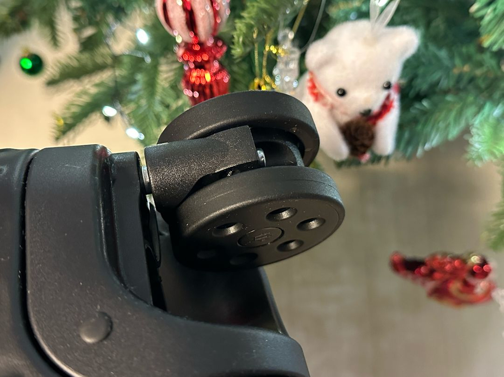 리모와 에센셜 캐리어 L--4