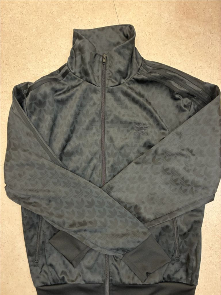 아디다스 블랙 후드집업--1