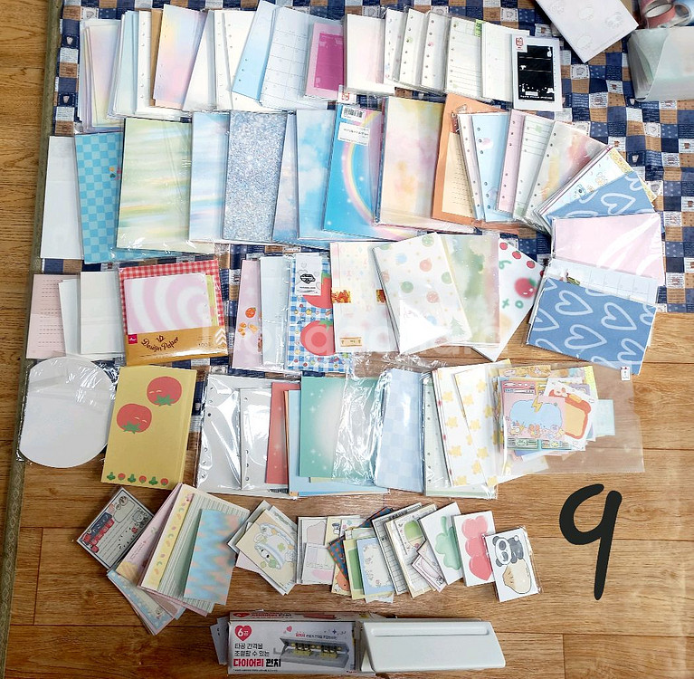 다꾸세트박스 다이어리 스티커 마테 메모지 랩핑지 인스 떡메 스티거모음 파일등--8
