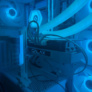 갤럭시 RTX3070 EX WHITE 8GB LHR(5060ti동급)